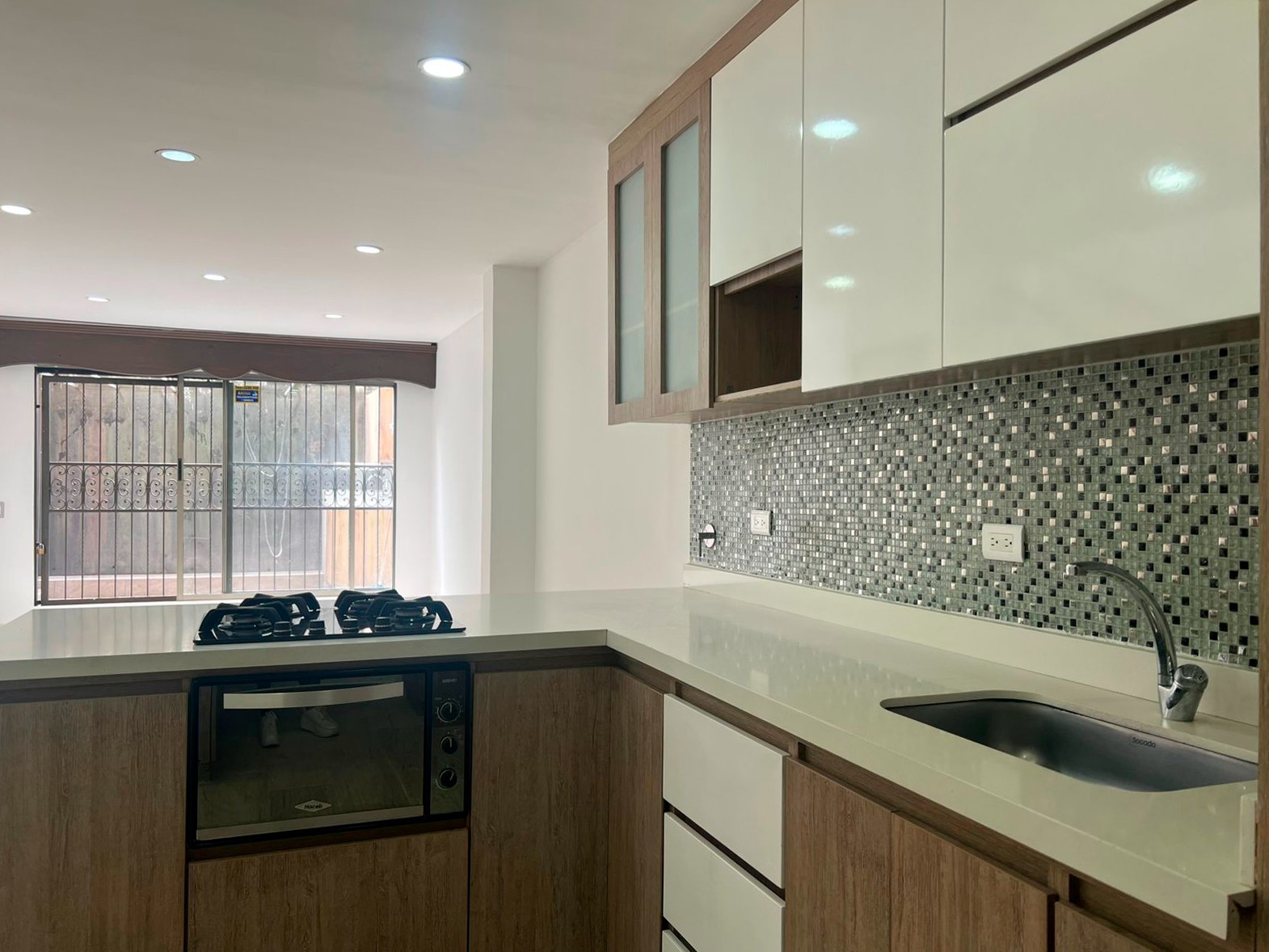 2BR House in Camino Verde (95 m²) - 2