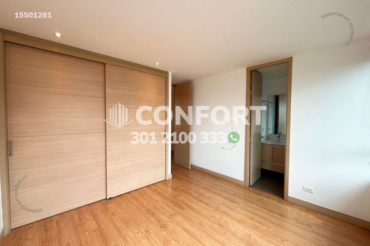 Apartamento de 2 alcobas en arriendo en Castropol, Medellín, 117 m² · foto 13 de 24