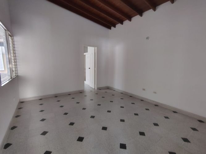 Oficina en arriendo en Laureles, Medellín, 320 m² · foto 12 de 20