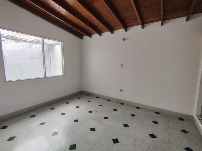 Oficina en arriendo en Laureles, Medellín, 320 m² · foto 8 de 20