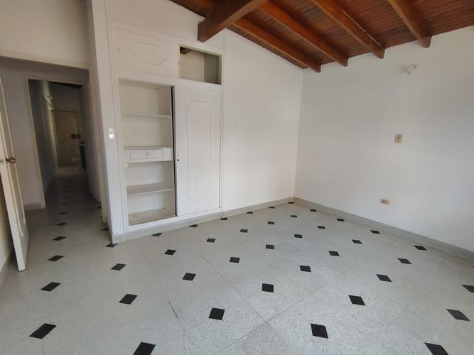 Oficina en arriendo en Laureles, Medellín, 320 m² · foto 10 de 20