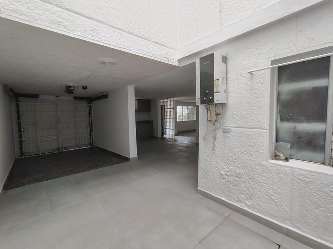 Oficina en arriendo en Laureles, Medellín, 320 m² · foto 11 de 20