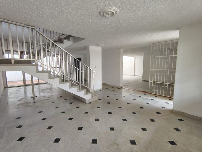 Oficina en arriendo en Laureles, Medellín, 320 m² · foto 3 de 20