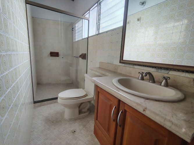 Oficina en arriendo en Laureles, Medellín, 320 m² · foto 19 de 20