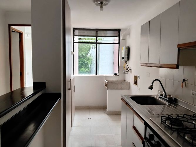 Apartamento de 1 alcoba en arriendo en El Poblado, Medellín, 39 m² · foto 4 de 14
