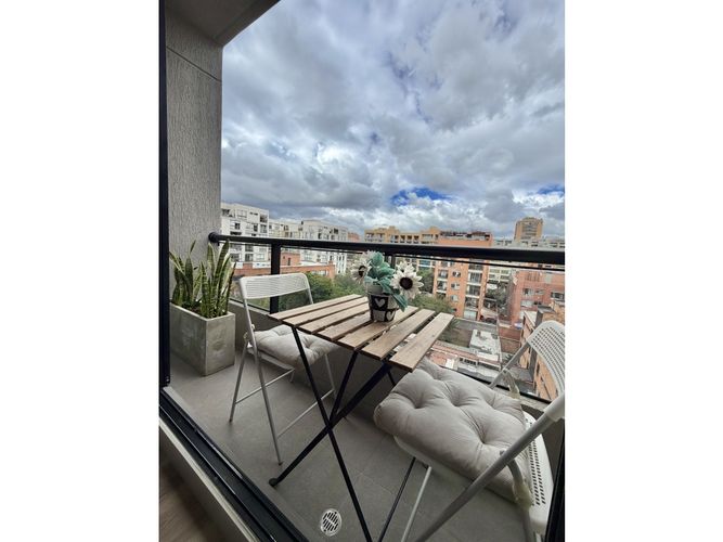 Apartaestudio en venta en Chico, Bogotá, 27 m² · foto 7 de 15