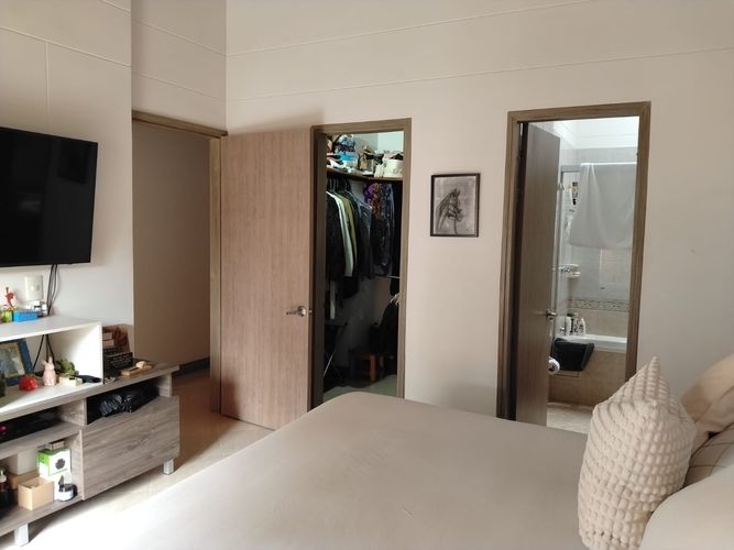 Casa de 3 alcobas en venta en El Poblado, Medellín, 220 m² · foto 8 de 19