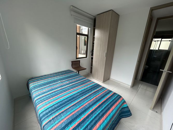 Apartamento de 3 alcobas en venta en Las Palmas, Ricaurte, 75 m² · foto 9 de 17