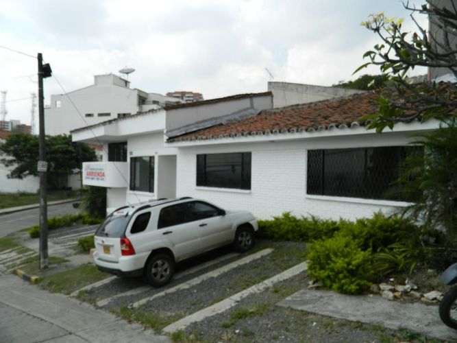 Casa de 6 alcobas en venta en Cristales, Cali, 550 m² · foto 7 de 10