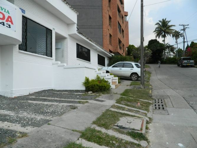Casa de 6 alcobas en venta en Cristales, Cali, 550 m² · foto 6 de 10