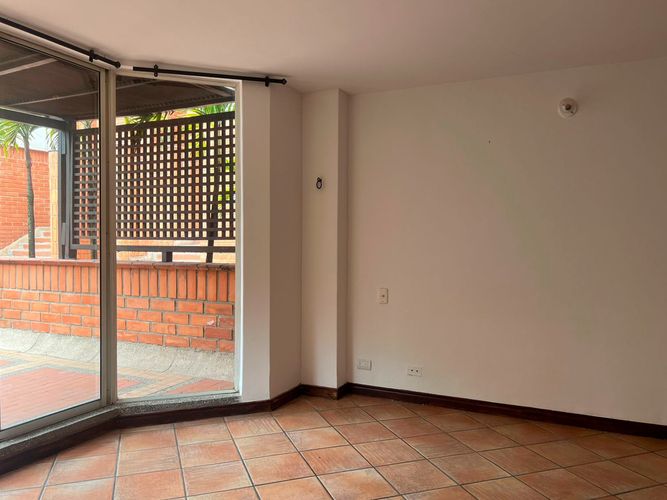 Apartamento en venta en El Poblado, Medellín · foto 10 de 16