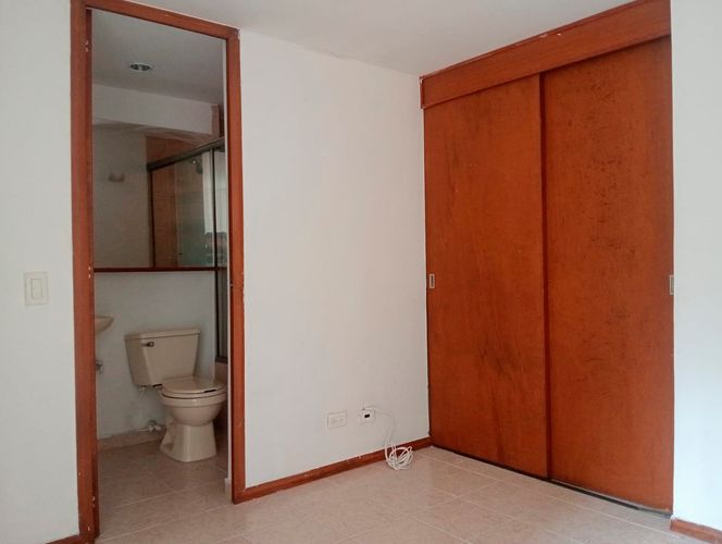 Apartamento de 3 alcobas en arriendo en Laureles, Medellín, 80 m² · foto 15 de 17