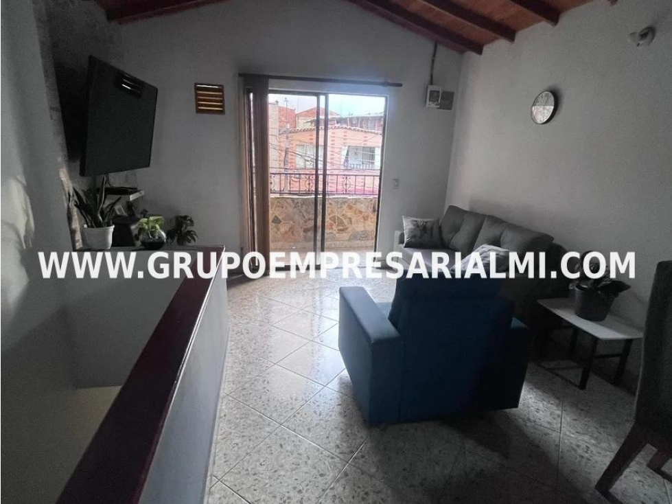 Apartaestudio for sale in Villa hermosa, Medellín 4