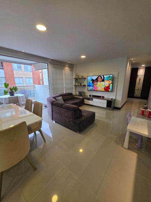 Apartamento en venta en Pance, Cali · foto 5 de 21