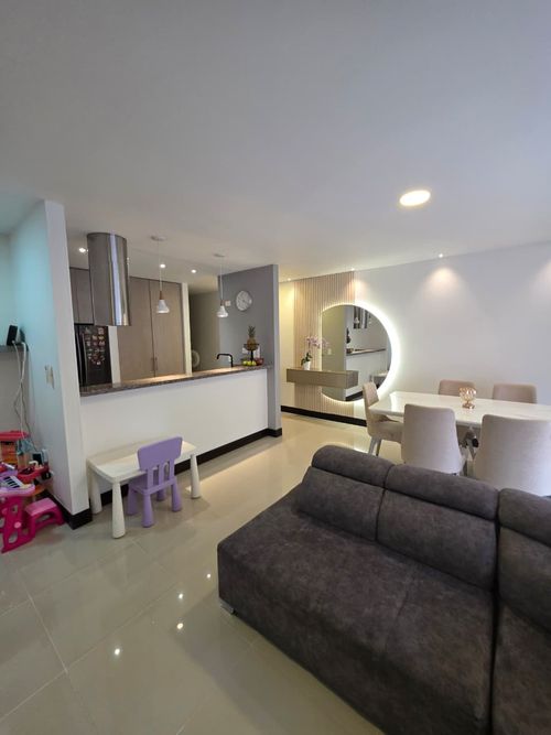 Apartamento en venta en Pance, Cali · foto 7 de 21