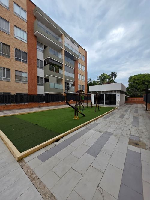 Apartamento en venta en Pance, Cali · foto 14 de 21