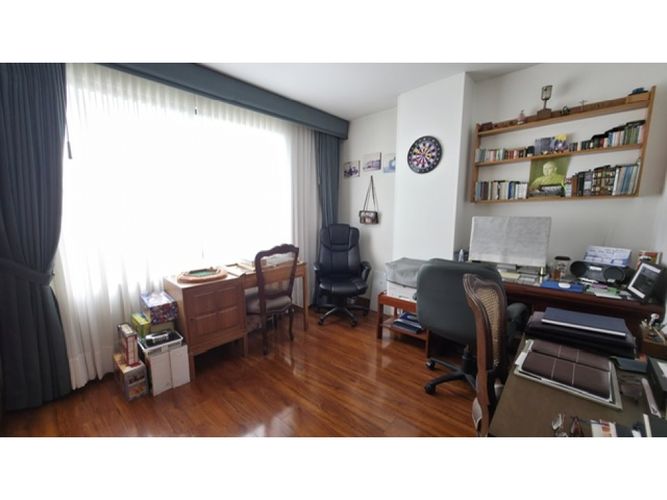 Apartamento de 3 alcobas en venta en Niza Suba, Bogotá, 231 m² · foto 9 de 20