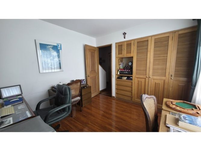 Apartamento de 3 alcobas en venta en Niza Suba, Bogotá, 231 m² · foto 12 de 20