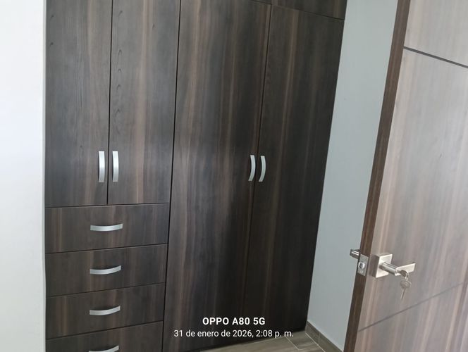Apartamento de 3 alcobas en venta en Las Palmas, Ricaurte, 93 m² · foto 5 de 13