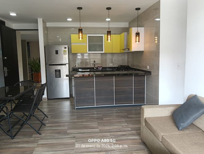 Apartamento de 3 alcobas en venta en Las Palmas, Ricaurte, 93 m² · foto 7 de 13