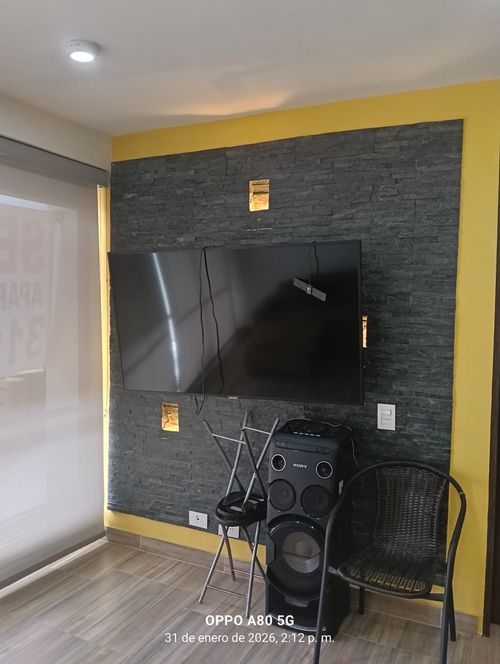 Apartamento de 3 alcobas en venta en Las Palmas, Ricaurte, 93 m² · foto 8 de 13