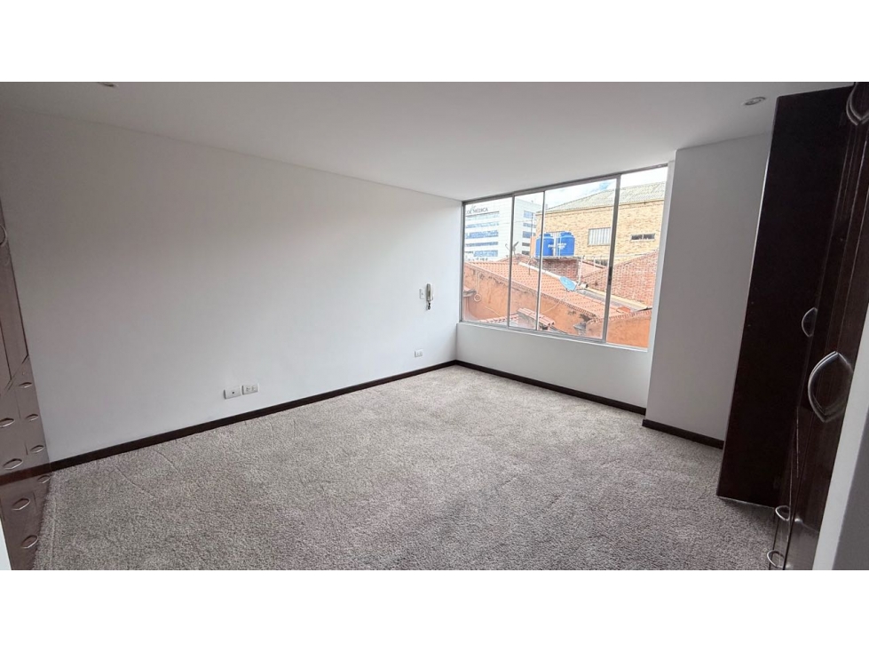 Apartamento en venta en Santa Barbara, Bogotá · foto 3 de 10