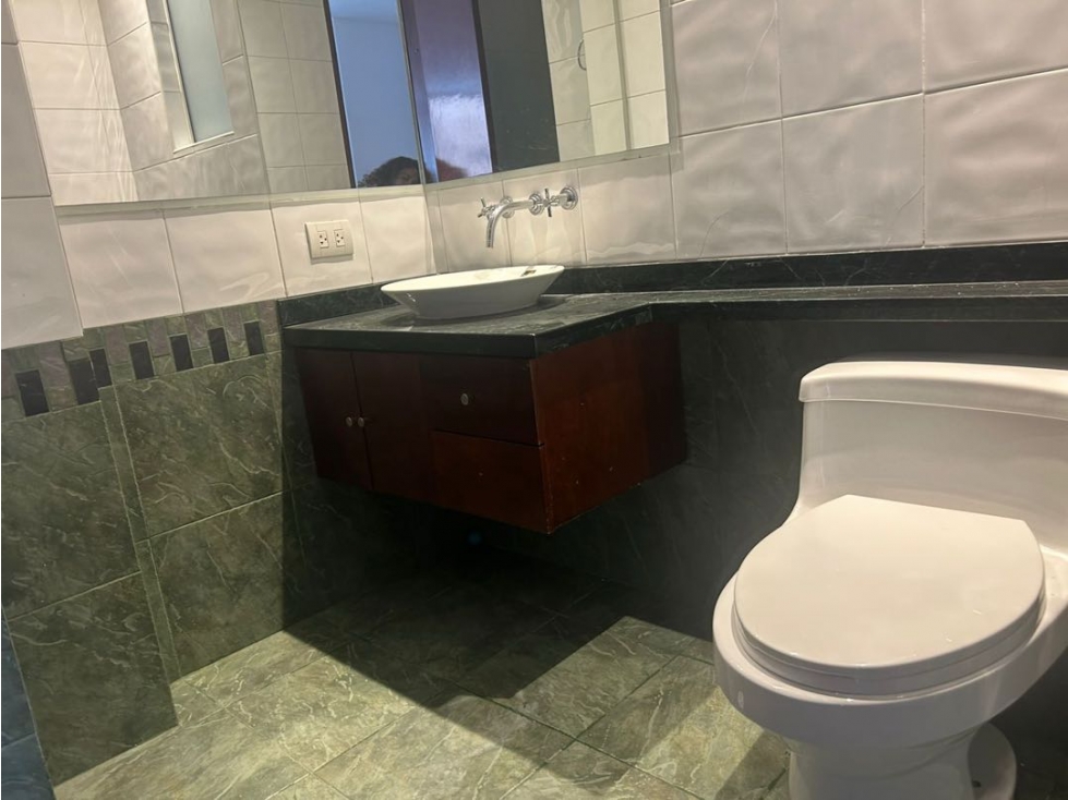 Apartamento en venta en Santa Barbara, Bogotá · foto 4 de 10