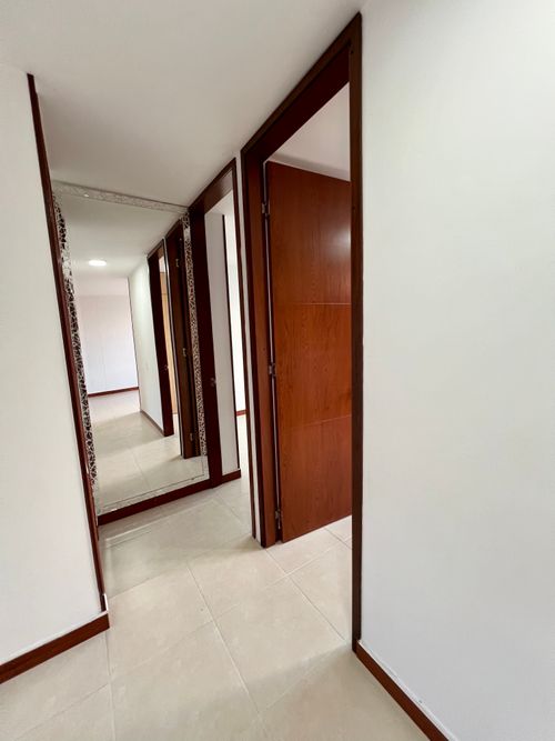 Apartamento de 3 alcobas en venta en Prados Del Norte, Cali, 57 m² · foto 6 de 20