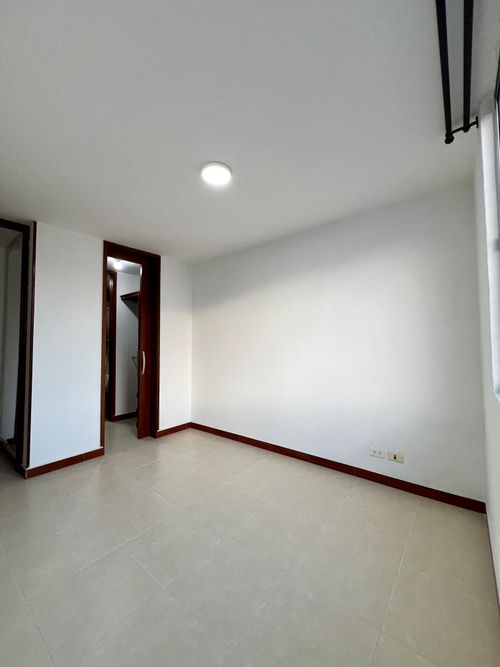 Apartamento de 3 alcobas en venta en Prados Del Norte, Cali, 57 m² · foto 9 de 20