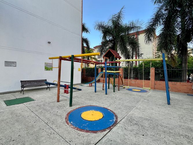 Apartamento de 3 alcobas en venta en Prados Del Norte, Cali, 57 m² · foto 15 de 20