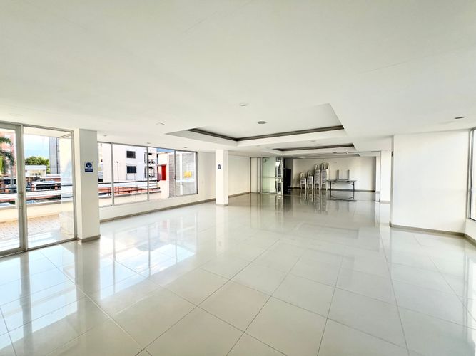Apartamento de 3 alcobas en venta en Prados Del Norte, Cali, 57 m² · foto 18 de 20