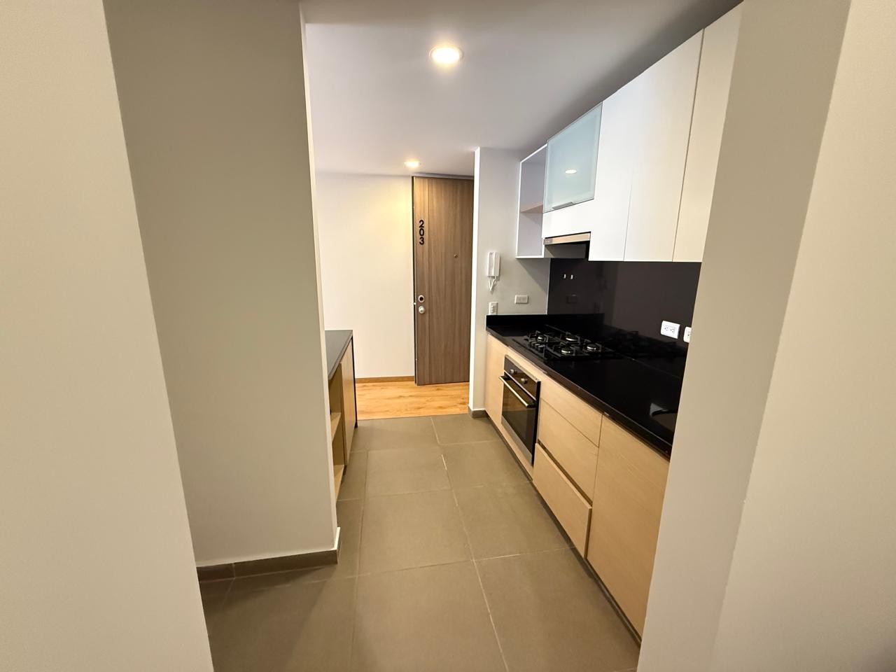 Apartamento en venta en Contador, Bogotá · foto 4 de 20