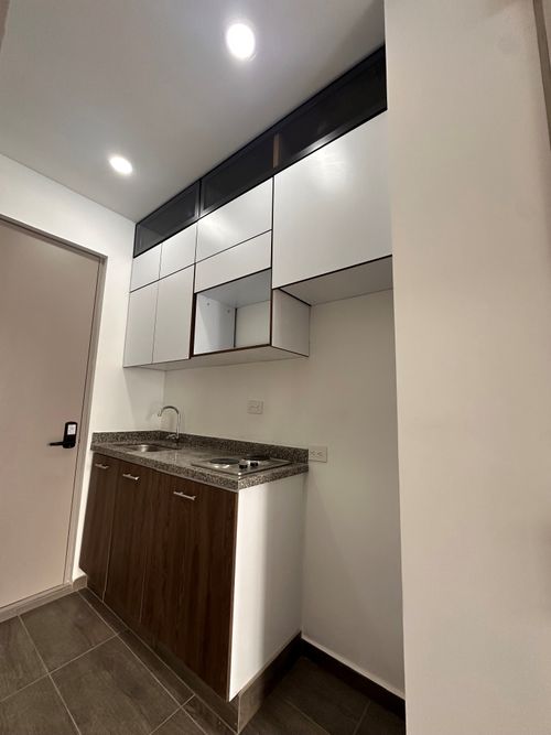 Apartaestudio en venta en La Castellana, Bogotá, 20 m² · foto 3 de 20
