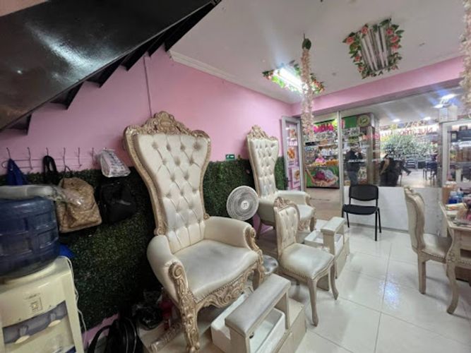 Local en venta en La Candelaria, Medellín, 19 m² · foto 2 de 14