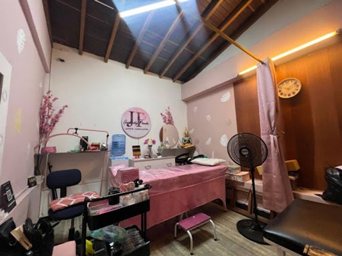 Local en venta en La Candelaria, Medellín, 19 m² · foto 9 de 14