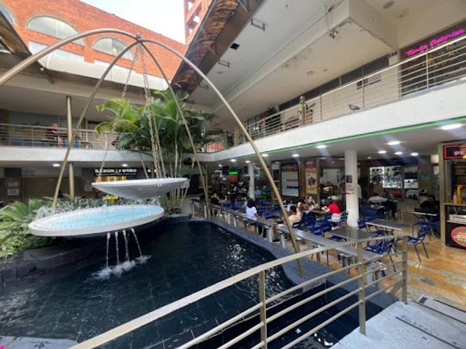 Local en venta en La Candelaria, Medellín, 19 m² · foto 13 de 14