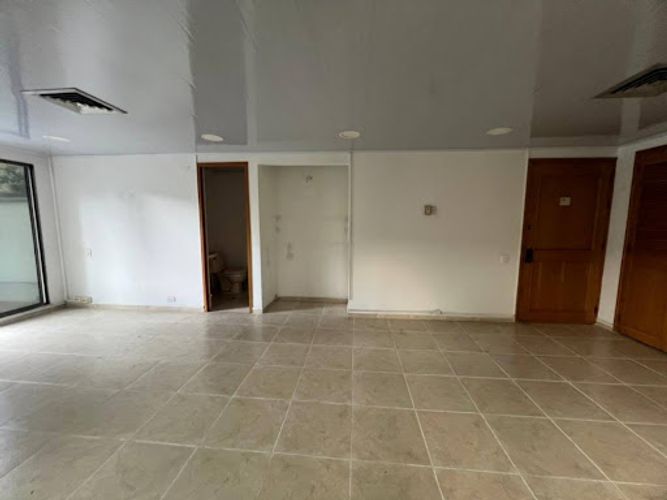 Oficina en venta en Manila, Medellín, 52 m² · foto 3 de 13