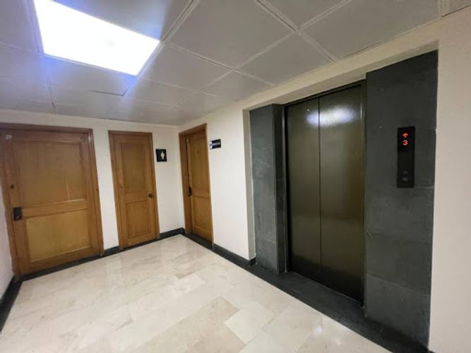 Oficina en venta en Manila, Medellín, 52 m² · foto 12 de 13