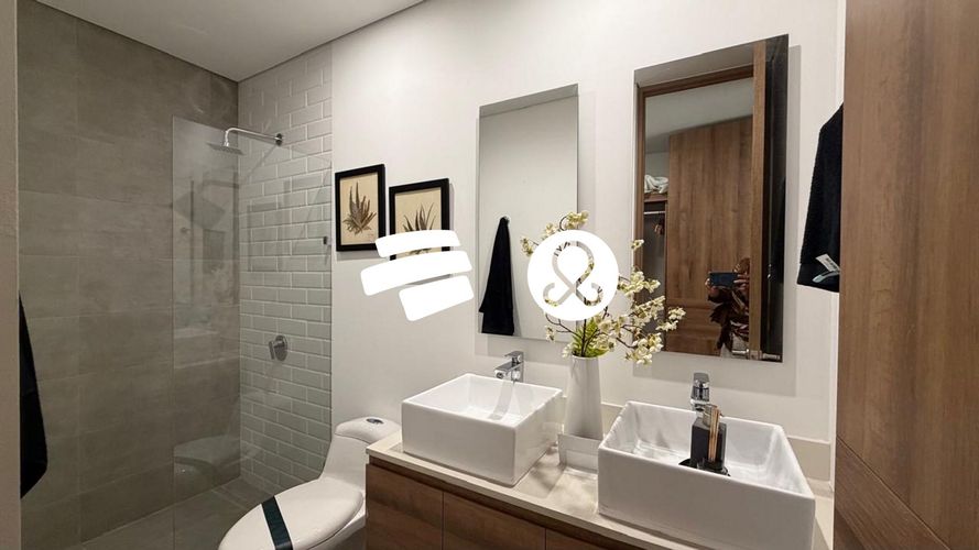 Apartamento de 2 alcobas en venta en El Poblado, Medellín, 76 m² · foto 9 de 13