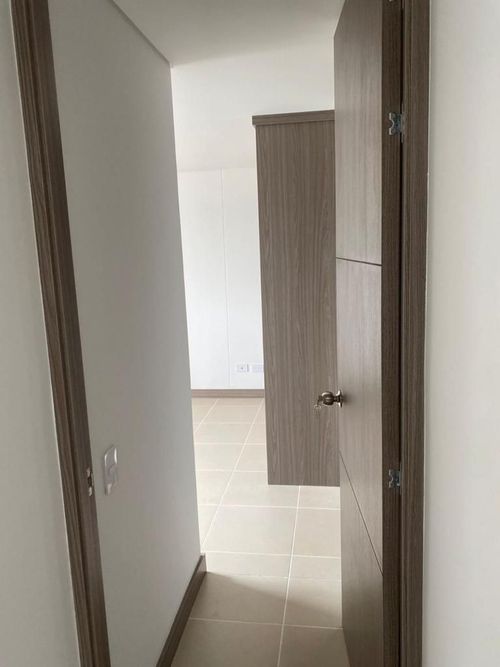 Apartamento de 2 alcobas en venta en Niquia, Copacabana, 58 m² · foto 2 de 12