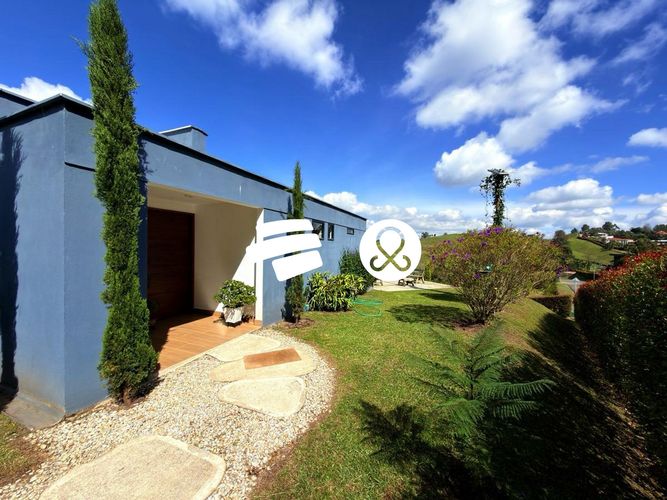 Casa de 5 alcobas en venta en La Ceja · foto 21 de 22
