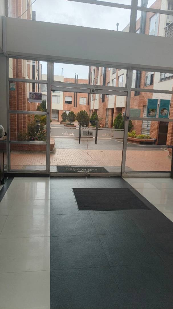 Casa en venta en Tibabita, Bogotá · foto 10 de 15