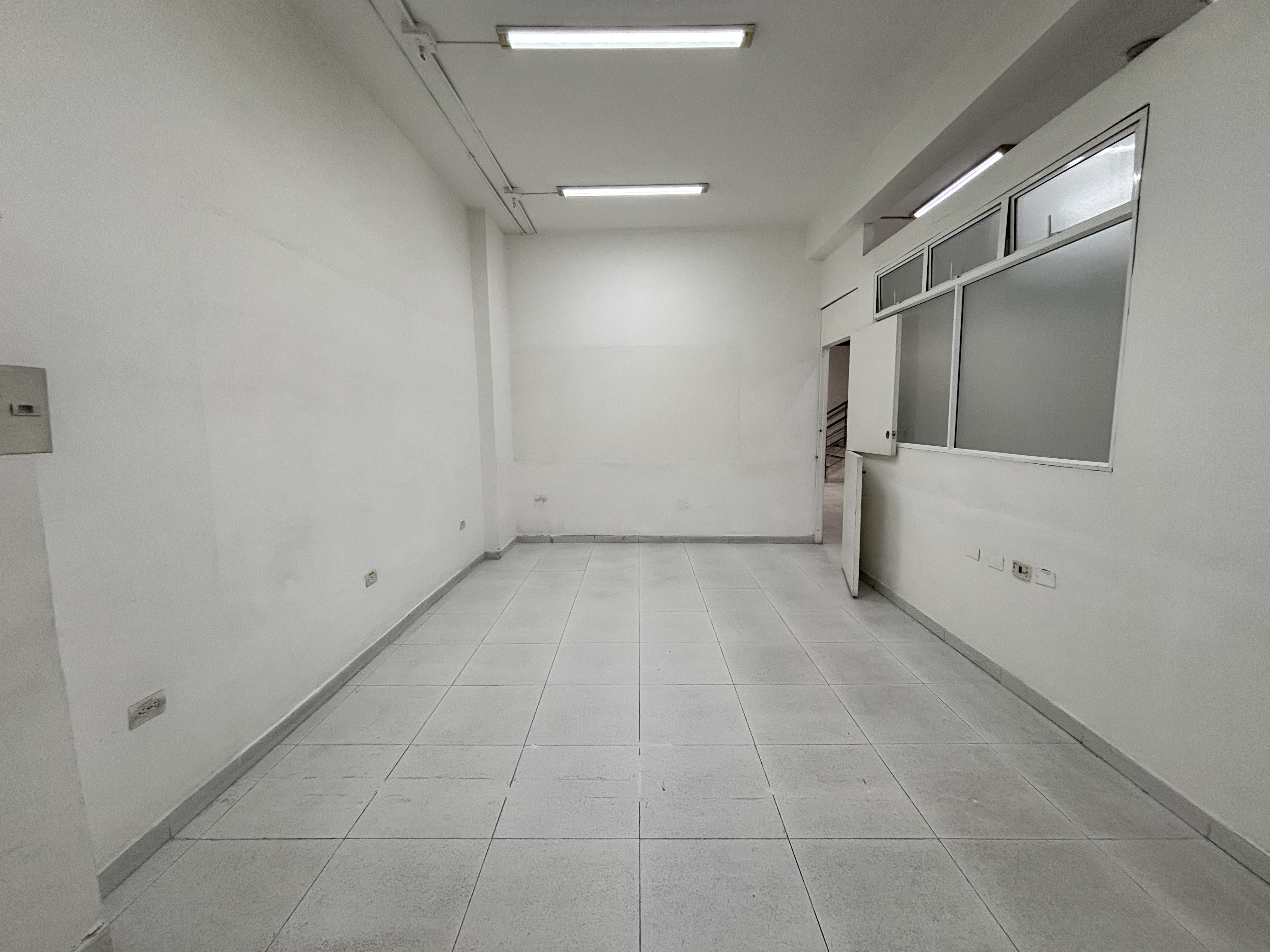 Casa en arriendo en Boston, Medellín · foto 3 de 13