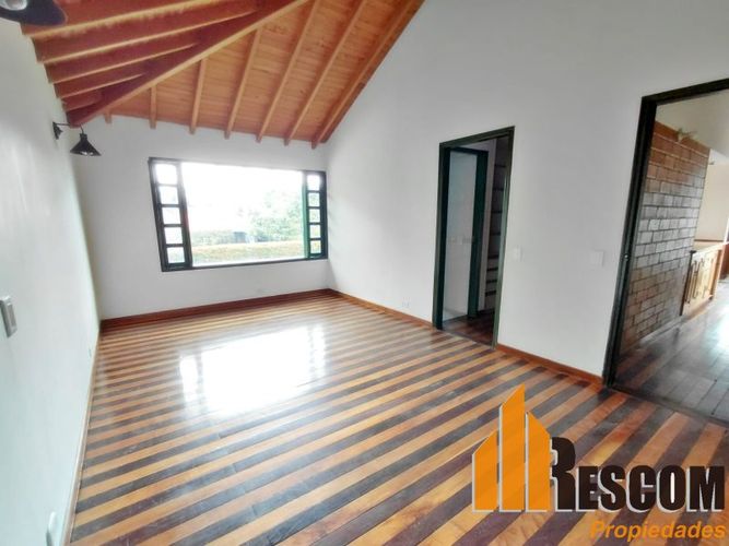 Casa de 3 alcobas en venta en Gualanday, Rionegro, 823 m² · foto 12 de 24