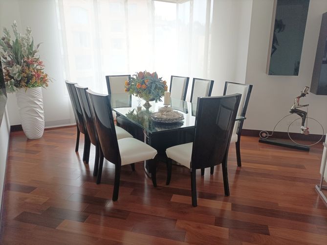 Apartamento de 3 alcobas en venta en Sotileza, Bogotá, 284 m² · foto 3 de 24