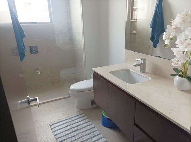 Apartamento de 3 alcobas en venta en Sotileza, Bogotá, 284 m² · foto 16 de 24