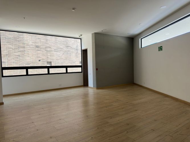 Apartamento de 1 alcoba en venta en Santa Paula, Bogotá, 42 m² · foto 3 de 21