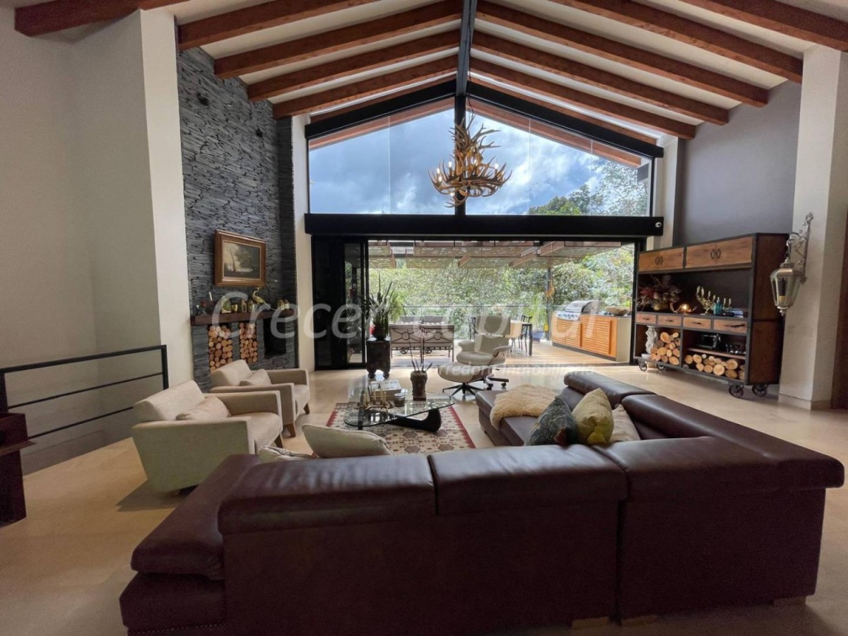 Casa Campestre en Venta en Las Palmas, Envigado