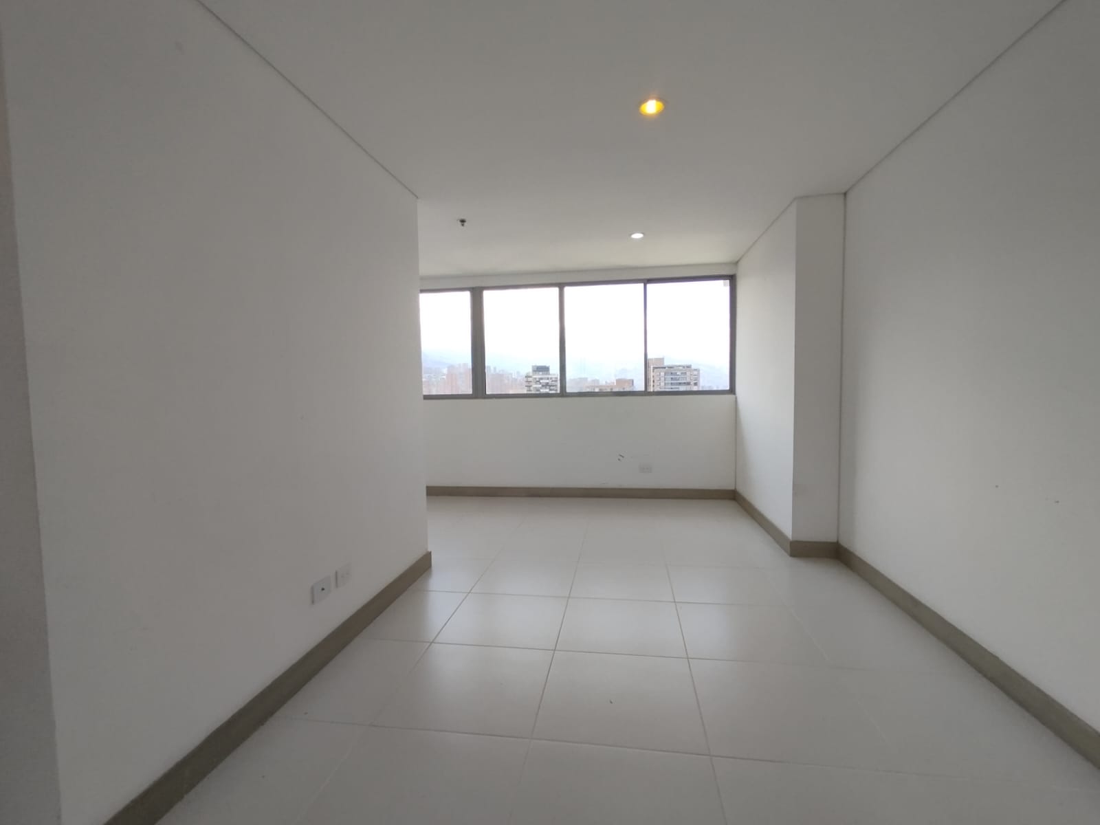 Apartamento en arriendo en El Poblado, Medellín · foto 8 de 20