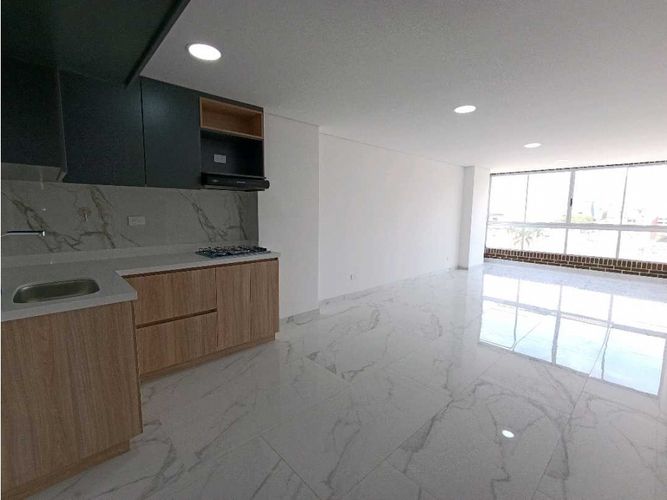 Apartamento de 3 alcobas en arriendo en El Placer, Medellín, 89 m² · foto 3 de 24